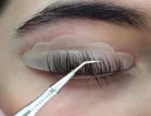 lash lifting at top beauty salon in Queensferry