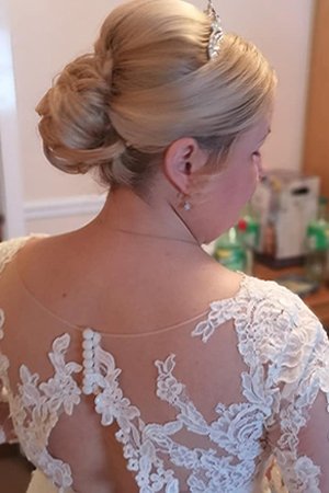 The Best Wedding Hairstyles At Oasis Hair & Beauty Salon in Queensferry, Flintshire